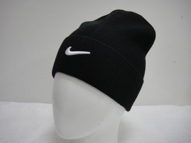  Шапка с отворотом