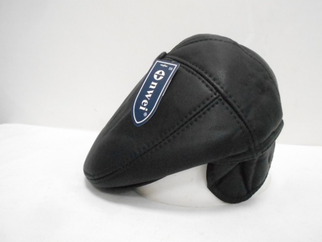  Кепка муж. кожа 