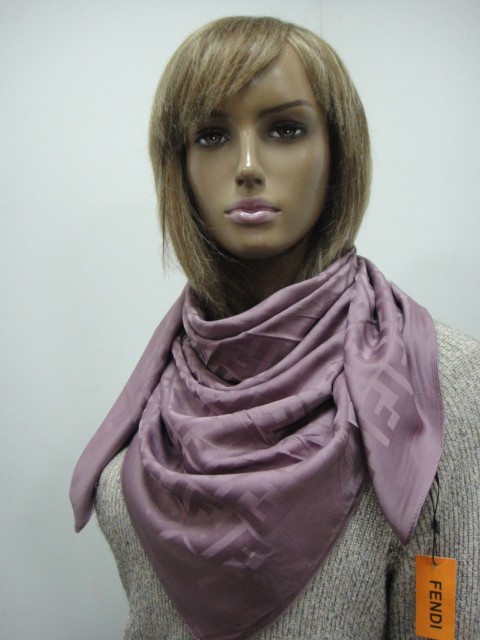 Fendi платок