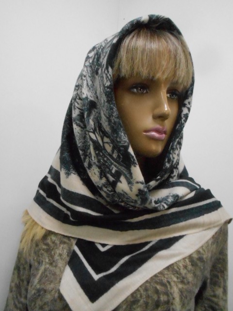  Диор платок