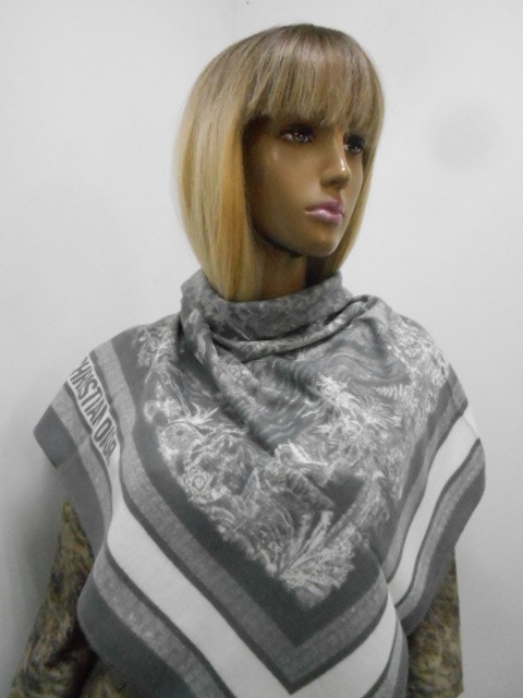  Диор платок