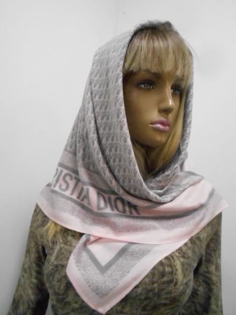  Диор платок