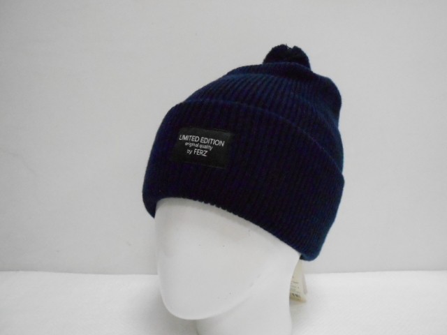  Стрит шапка с помпоном