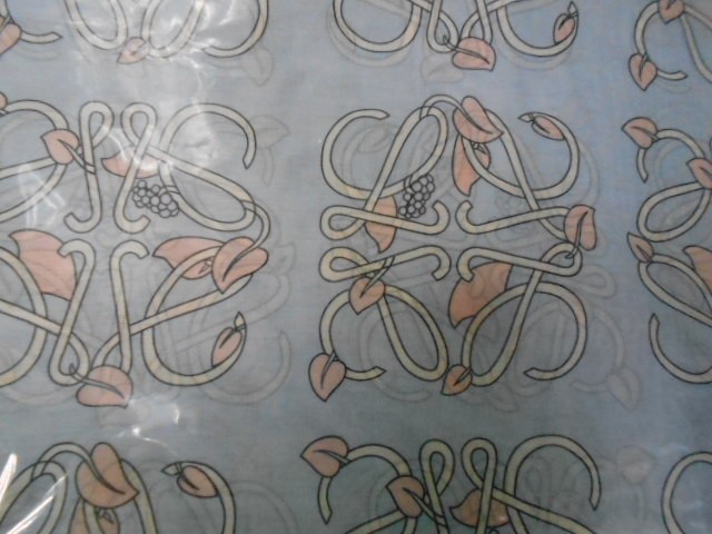 LOEWE палантин