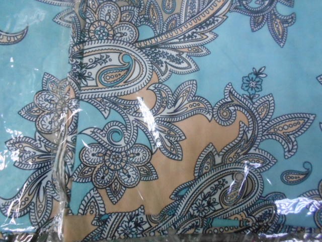  Огурцы+абстракция платок