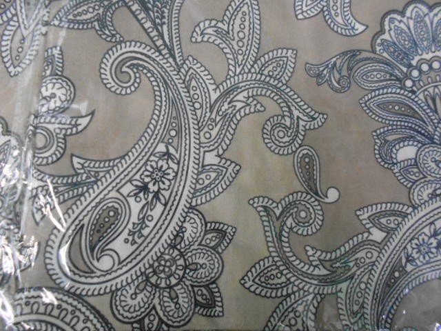  Огурцы+абстракция платок