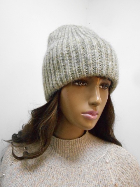  Твигги шапка ангора