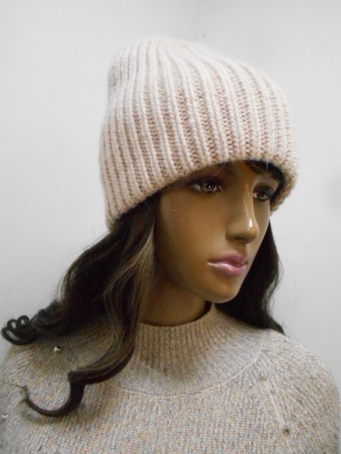  Твигги шапка ангора