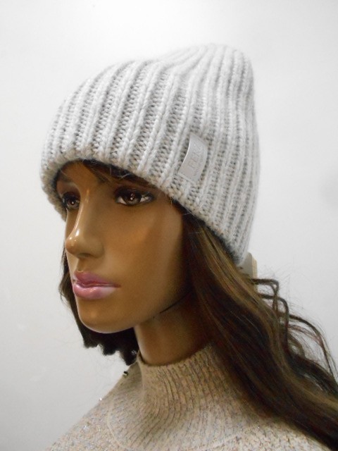  Твигги шапка ангора