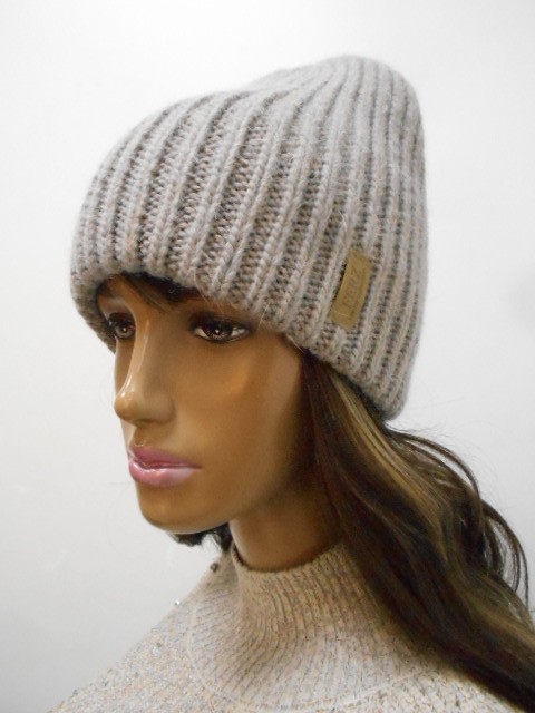  Твигги шапка ангора