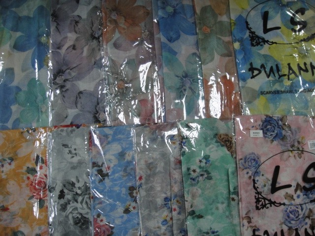  3D цветы шарфик