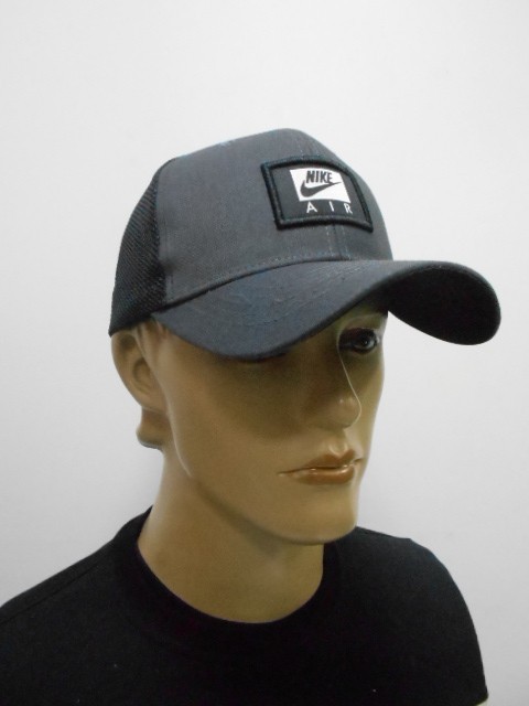  Бейсболка муж. с сеткой