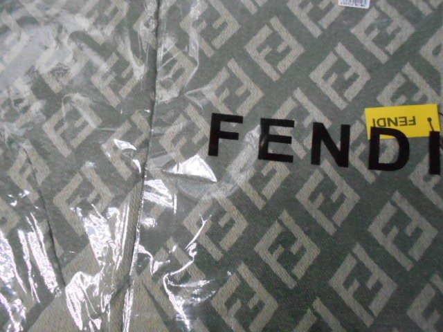 Fendi косынка