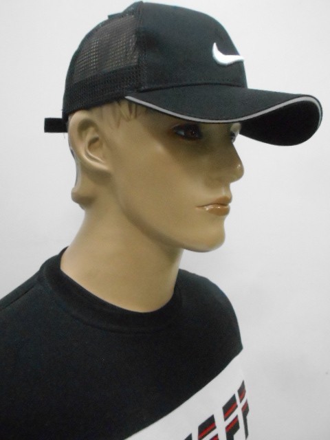  Бейсболка муж. с сеткой