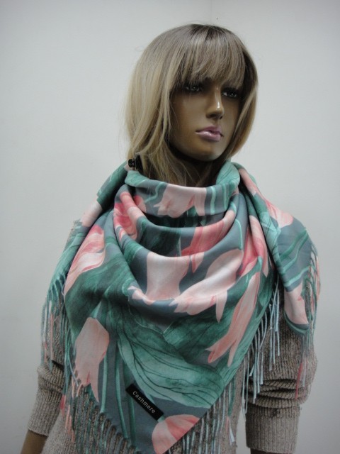  3D цветы+абстракция платок