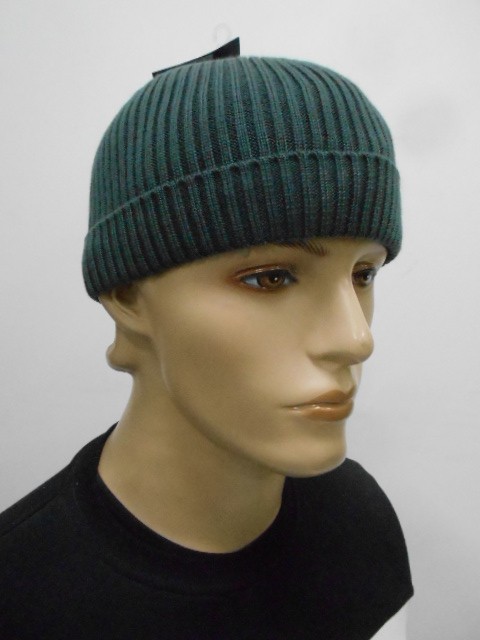   Шапка с отворотом