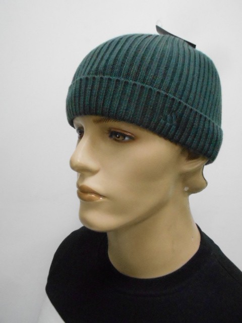   Шапка с отворотом