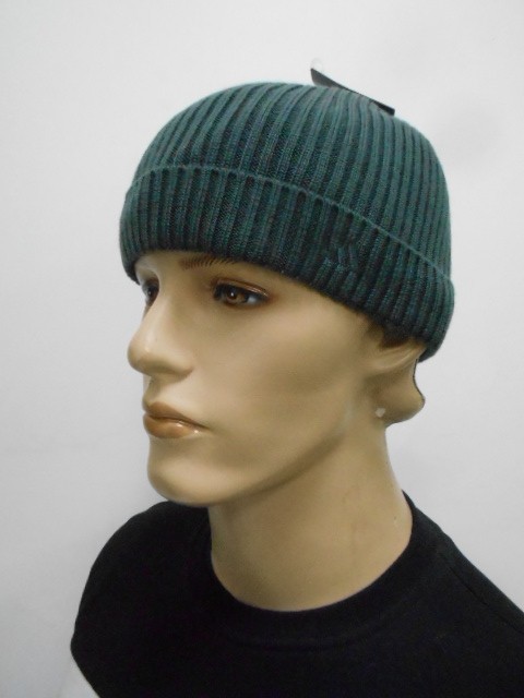   Шапка с отворотом