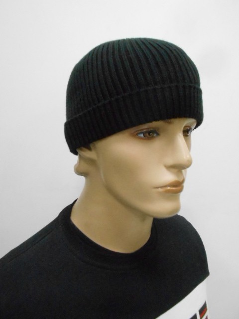   Шапка с отворотом