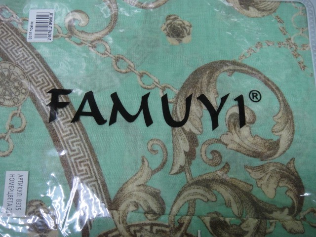 Гучи платок