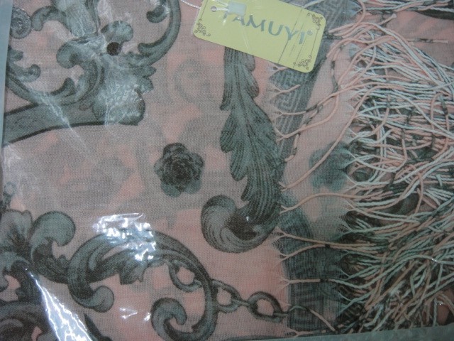 Гучи платок