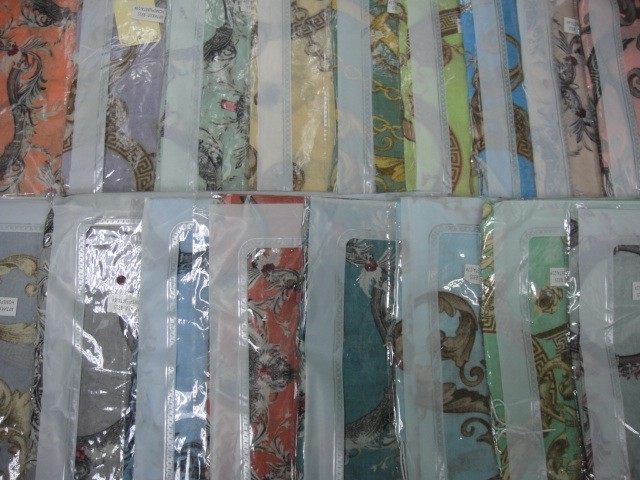 Гучи платок