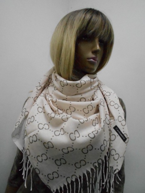  Гучи платок