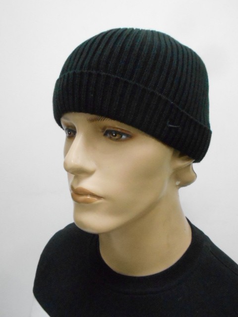   Шапка с отворотом