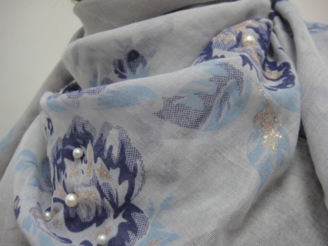 Жемчуг платок