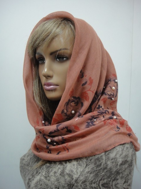 Жемчуг платок