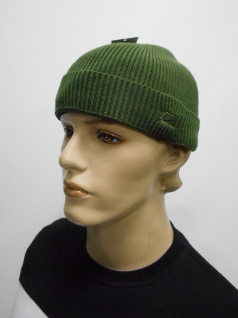  Шапка муж. докер