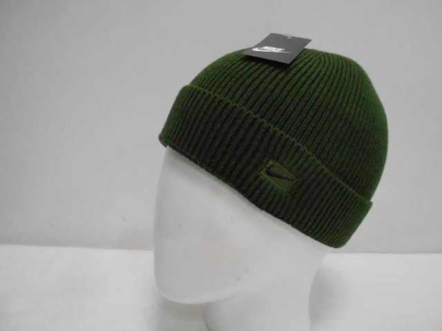  Шапка муж. докер