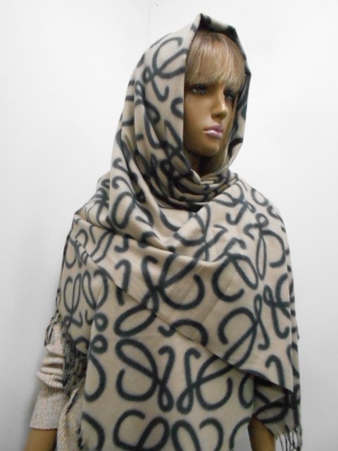  LOEWE палантин