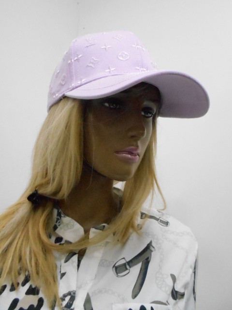  Бейсболка LY