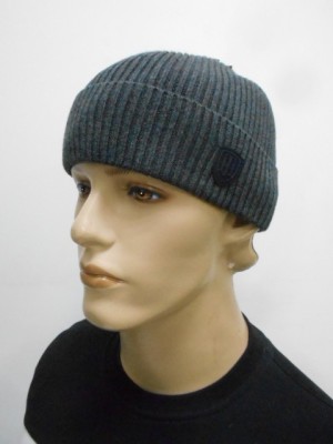   Шапка с отворотом 