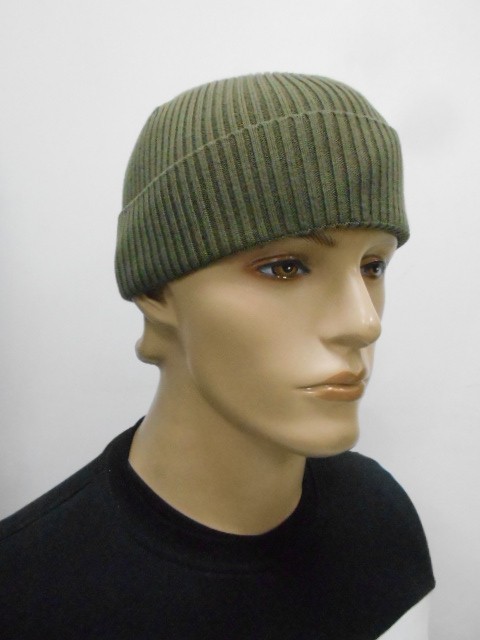   Шапка с отворотом 