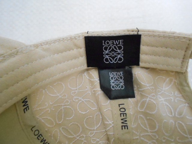  Бейсболка LOEWE