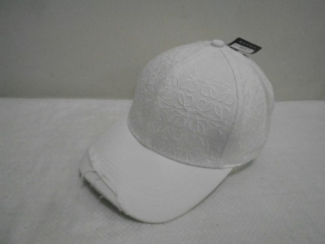  Бейсболка LOEWE