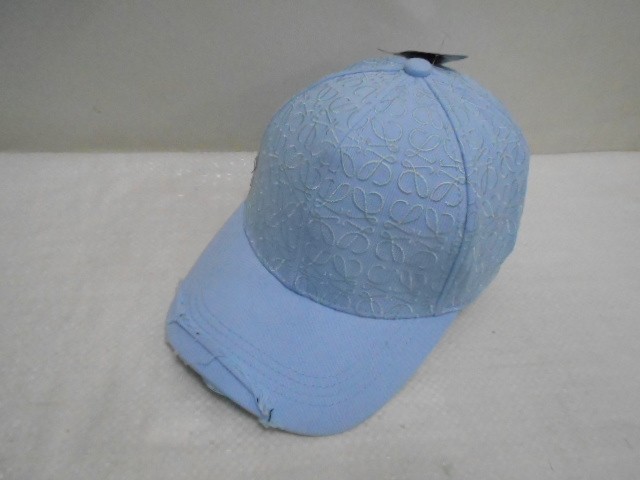  Бейсболка LOEWE