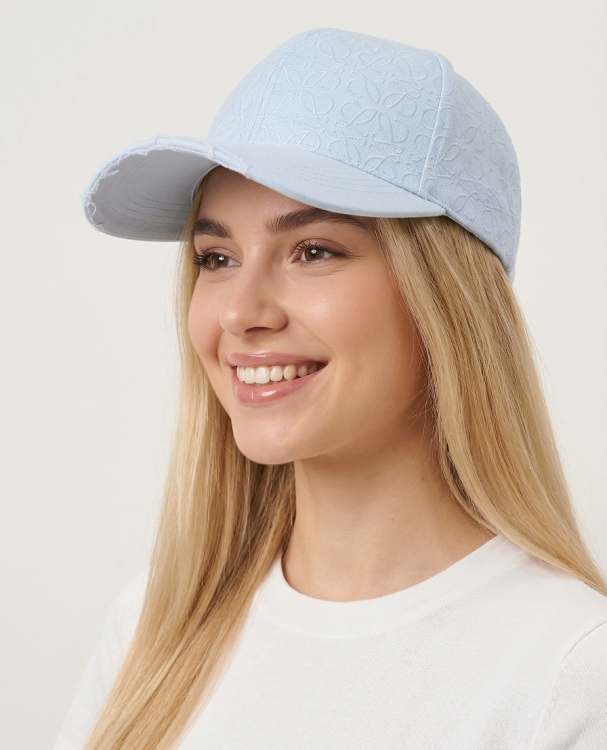  Бейсболка LOEWE