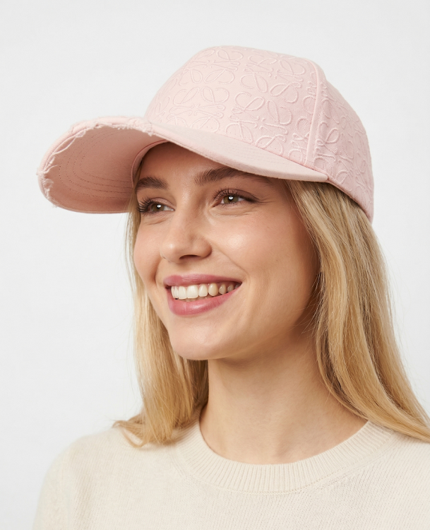  Бейсболка LOEWE