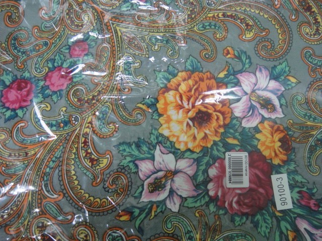 Платок цветы