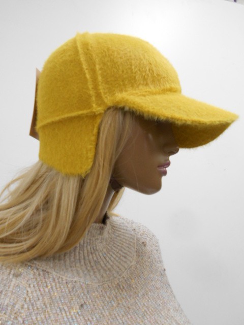  Бейсболка SAGA с ушками