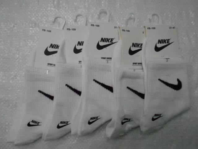  Носки жен.белые