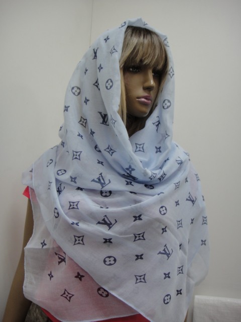  LV шарфик
