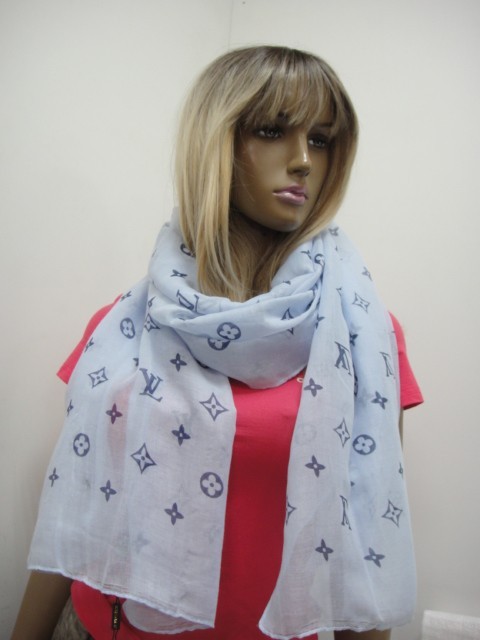  LV шарфик
