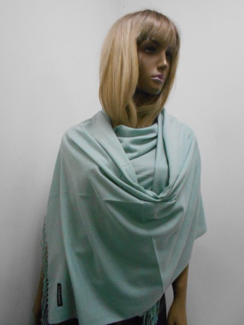  Однотон. палантин