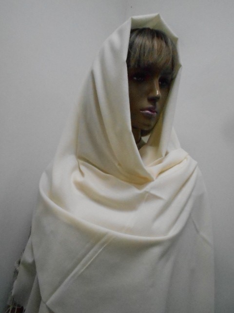  Однотон. палантин