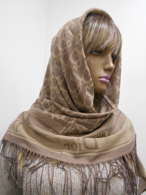  Диор платок