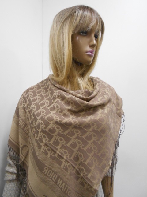  Диор платок